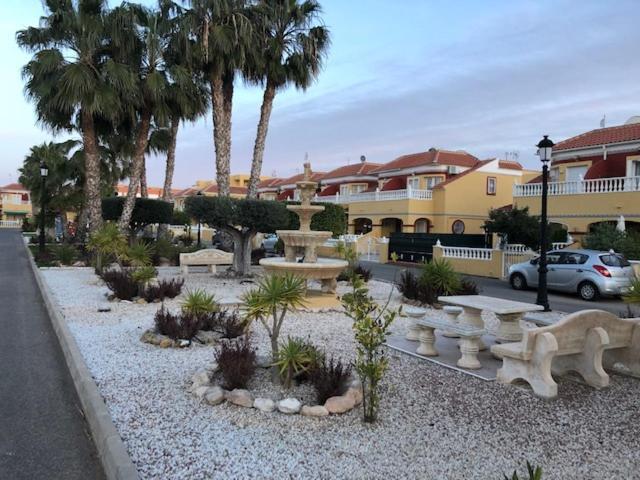 Macerana 1, Torreta Iii, Torrevieja Villa Exteriör bild